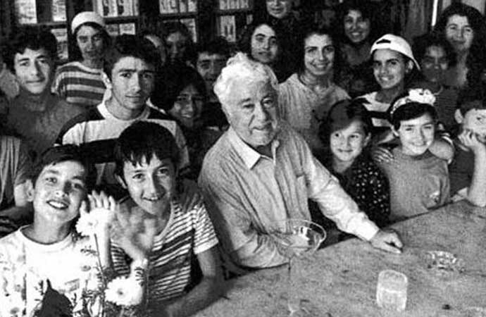 Nesin Vakfı'nın banka hesapları bloke edildi